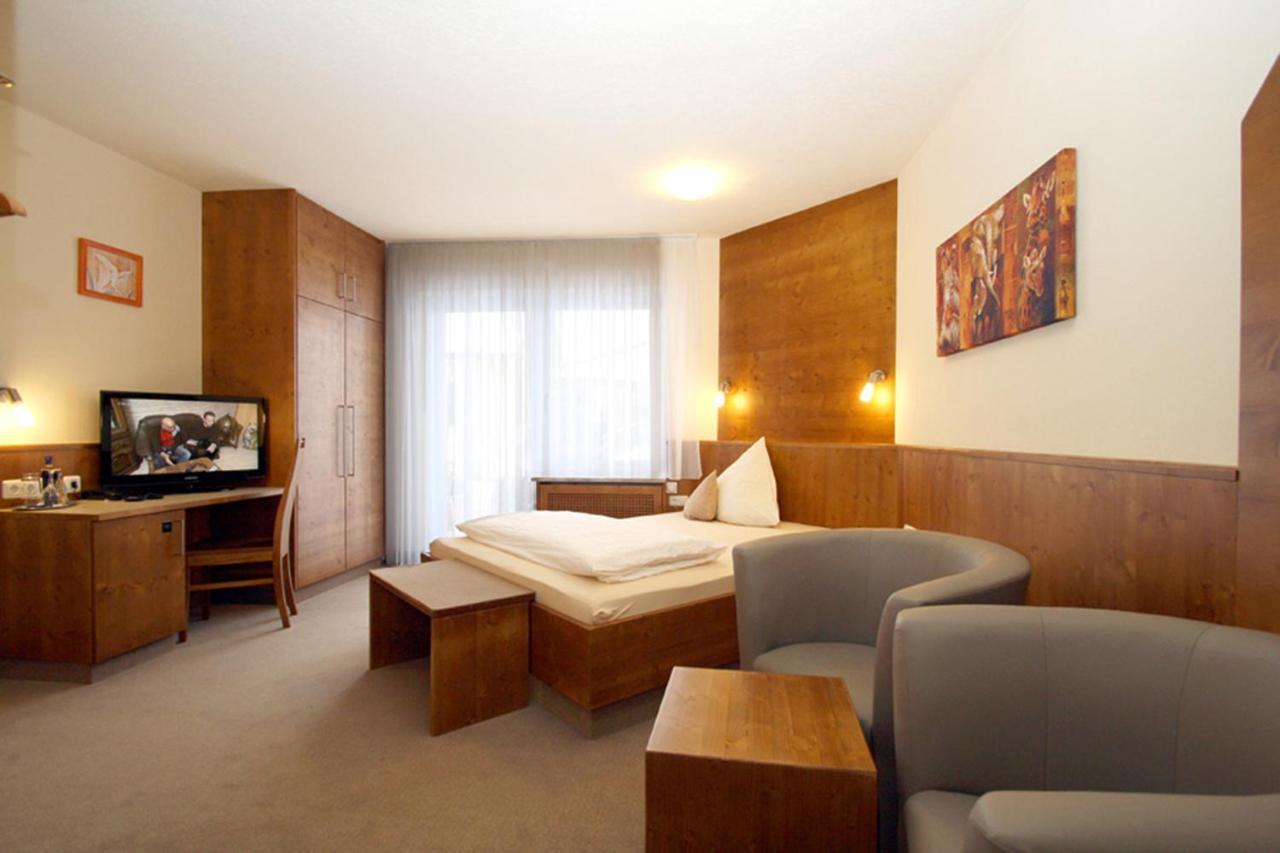 Hotel-Restaurant Gasthaus Bonimeier Niedergottsau ภายนอก รูปภาพ