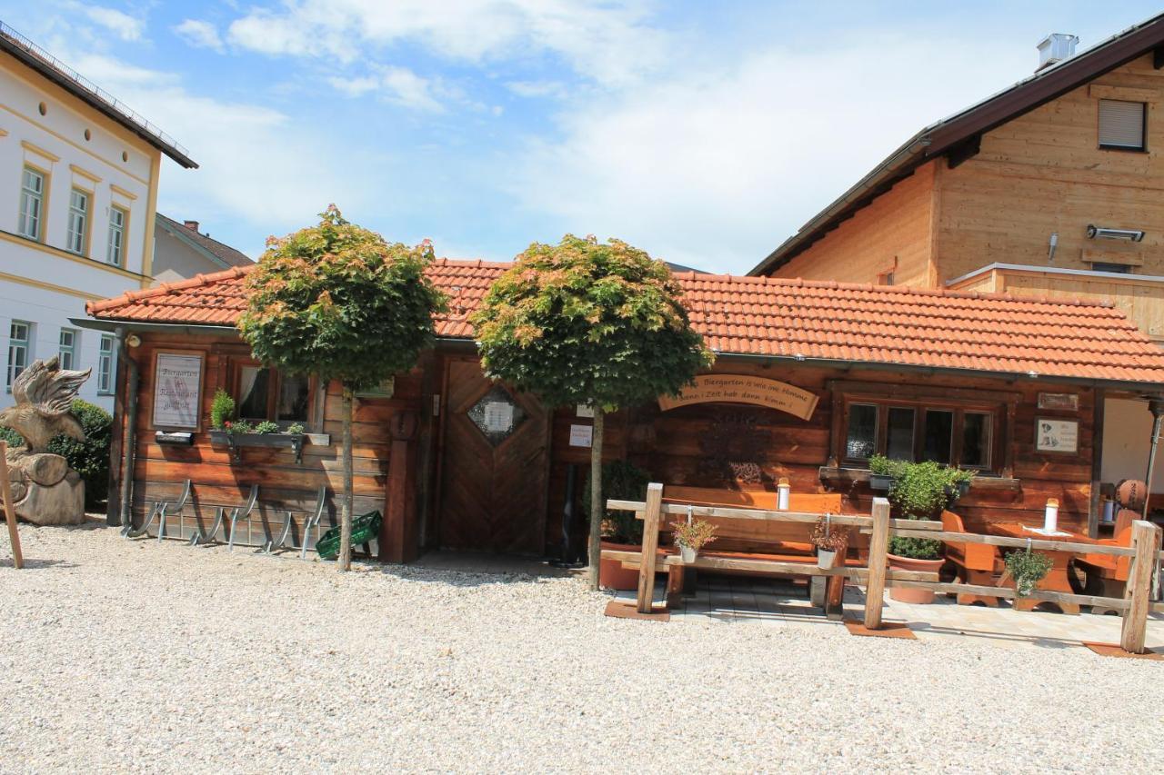 Hotel-Restaurant Gasthaus Bonimeier Niedergottsau ภายนอก รูปภาพ