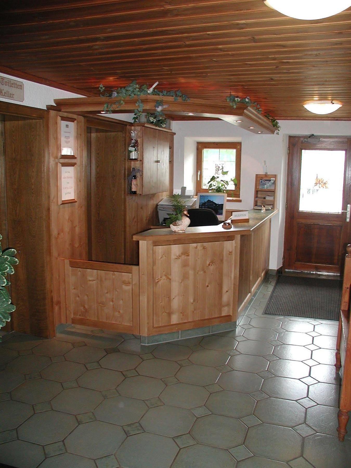 Hotel-Restaurant Gasthaus Bonimeier Niedergottsau ภายนอก รูปภาพ